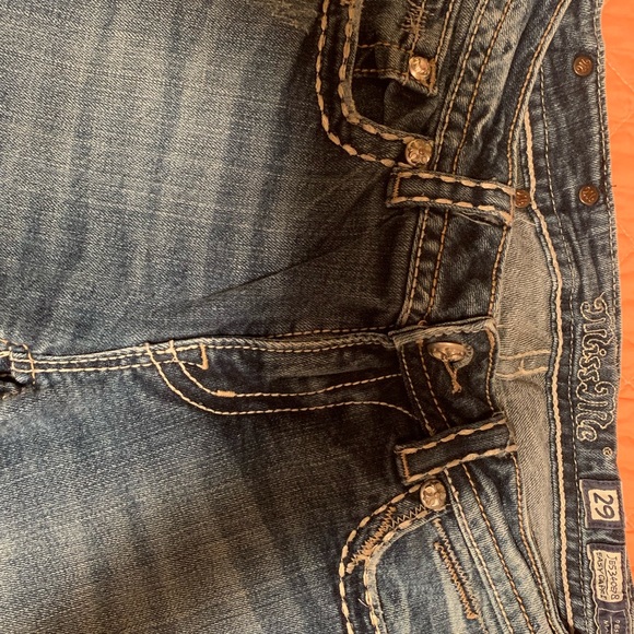 Miss me Easy Capri jeans. Fleur de lis bling. - Picture 4 of 4